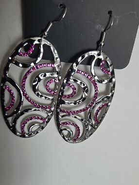 Paparazzi Seize The Daze Pink Earrings